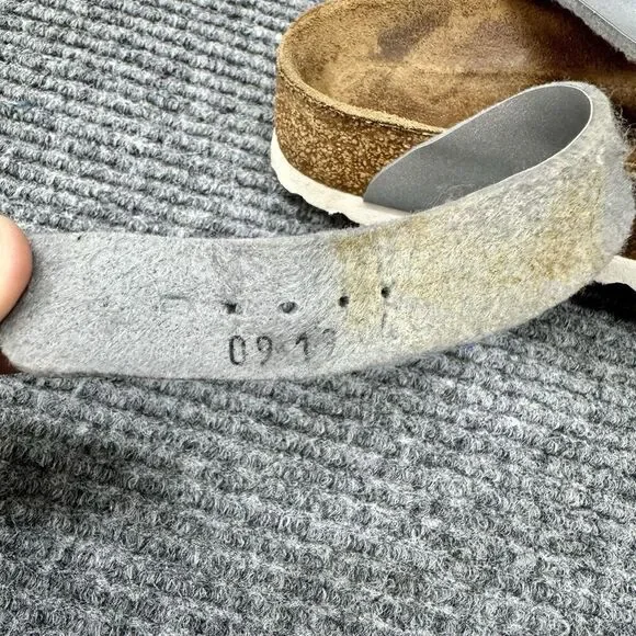 Betula Birkenstock Leo Sandals Womens 39/ 8-8.5 Silver Metal Buckle 3 Strap - Picture 9 of 10